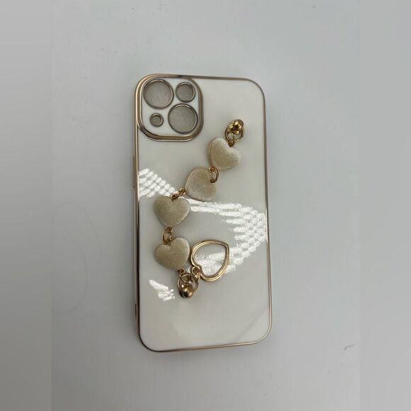 Accessories - Emerald White Velvet Heart iPhone 15 Case